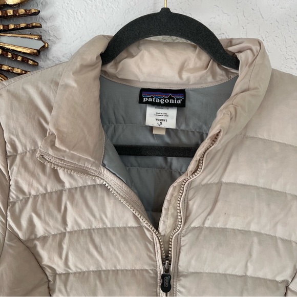 Patagonia Cream Quilted Jacket Size Small - Picture 5 of 8